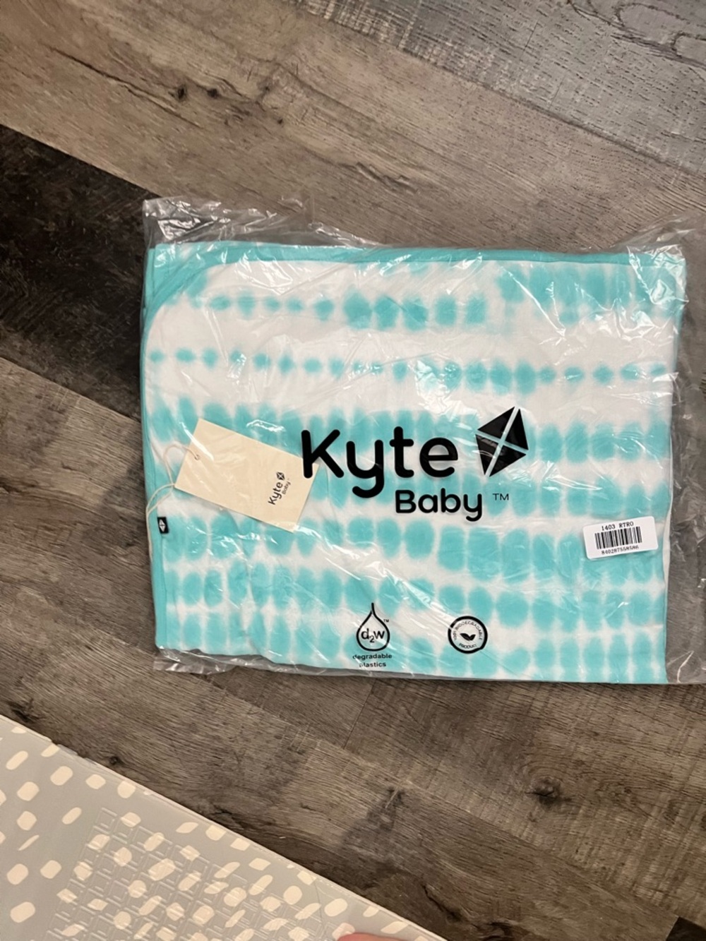 Kyte BABY Aqua Tie-Dye Baby Blanket